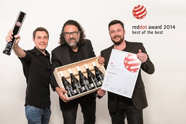 Verleihung des Red Dot Award an die S)KG